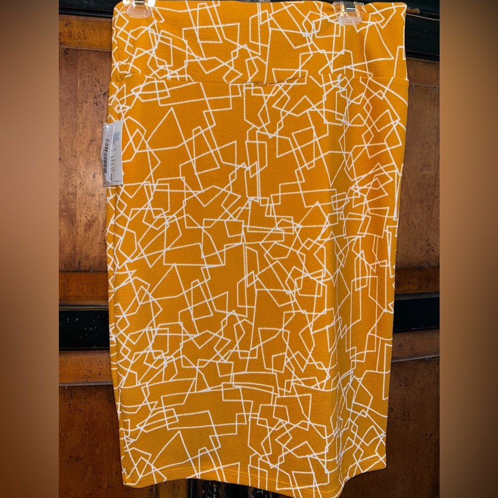 LuLaRoe mustard Geometric Pencil Skirt